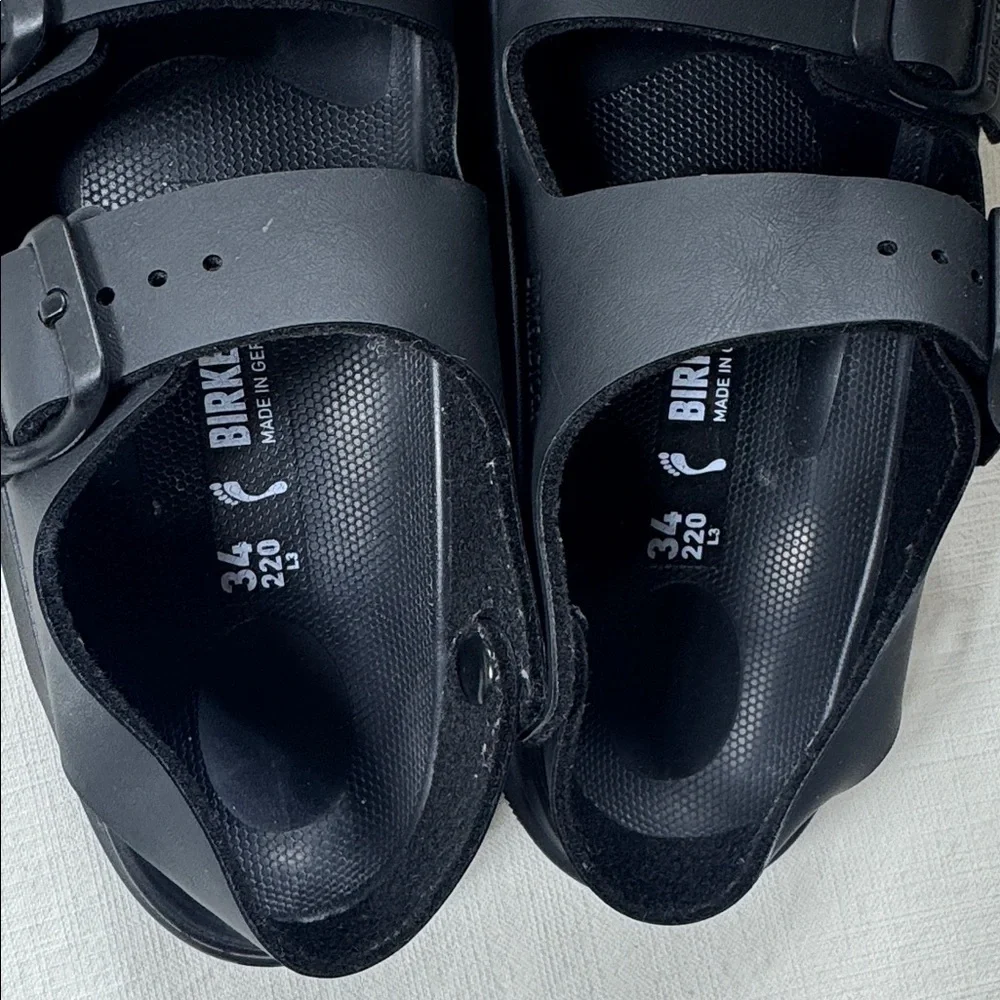 Birkenstock sandal that